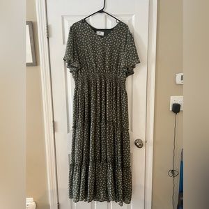 ✨EveryDay Chic Boutique Many Moments Floral Maxi Dress; Green 3XL ‼️Worn ONCE‼️